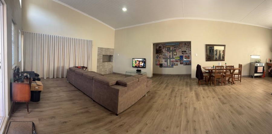 4 Bedroom Property for Sale in Bettys Bay Western Cape